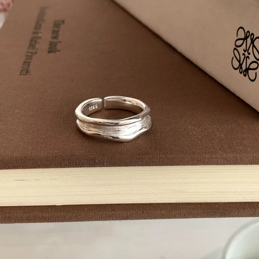 Silver Ring View 4