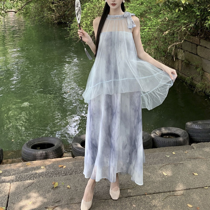 High-End Retro Blue Tulle Dress for Sophisticated Style