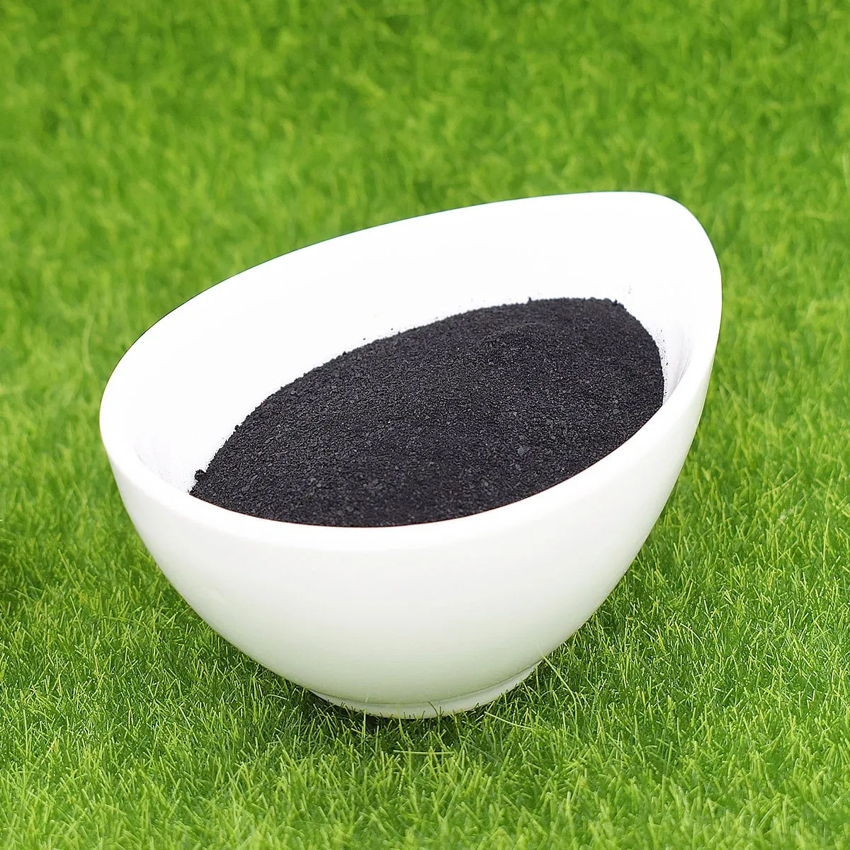 Organic Natural Seaweed Extract for Enhanced Plant Growth and Health