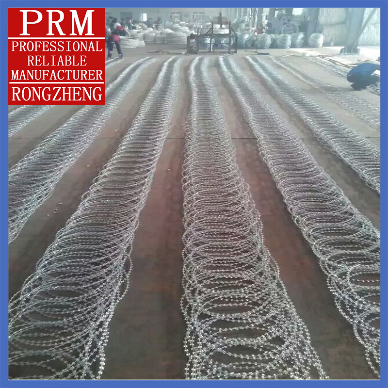 1500MPa High Tensile Strength Hot Dipped Galvanized Concertina Razor Barbed Wire Fence