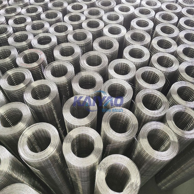 Parking Lot Safety Barrier Durable Stainless Steel Welded Wire Mesh