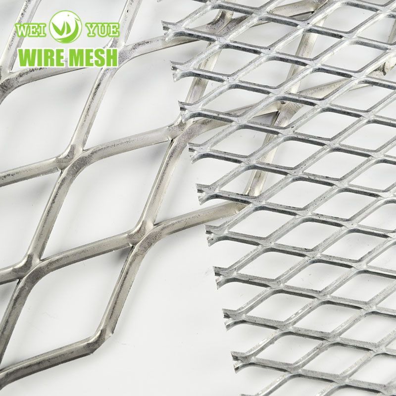 Chinese Suppliers Stainless Steel / Galvanized Perforated Sheet Expanded Metal Mesh 4X8 Price