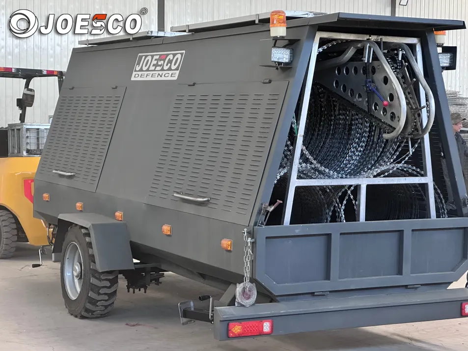 Razor Wire Trailer