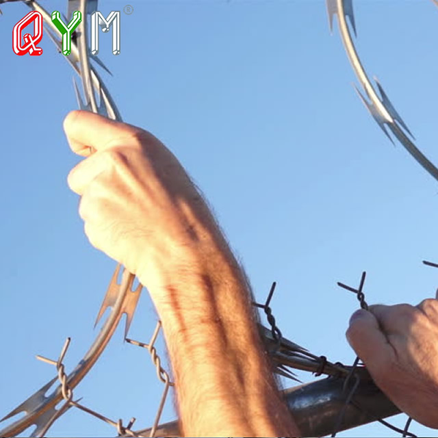 High Tensile Strength Wire Cross Razor Wire Concertina Barbed Wire