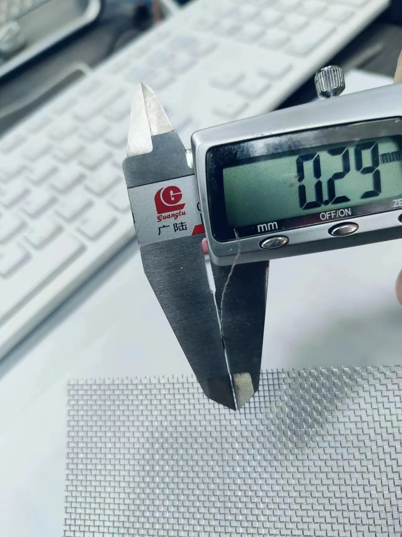 304 316 430 Stainless Steel Aluminum Copper Nickel Titanium Silver Tungsten Molybdenum 2-3500 Mesh Filter Woven Wire Mesh