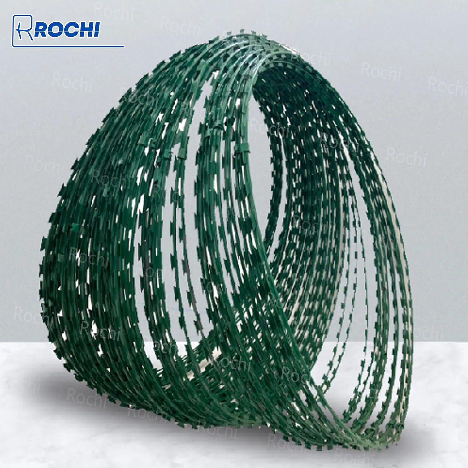 Rochi Factory Wholesale PVC-Coated Bto-22 Concertina Razor Barbed Wire 450mm for Farm Fence