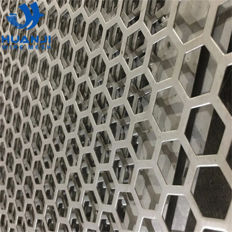 Large Hole Hexagonal Perforated Metal Sheet Stainless Steel Sheet for Platform Walkway Anti-Skid Perforated Metal Mesh