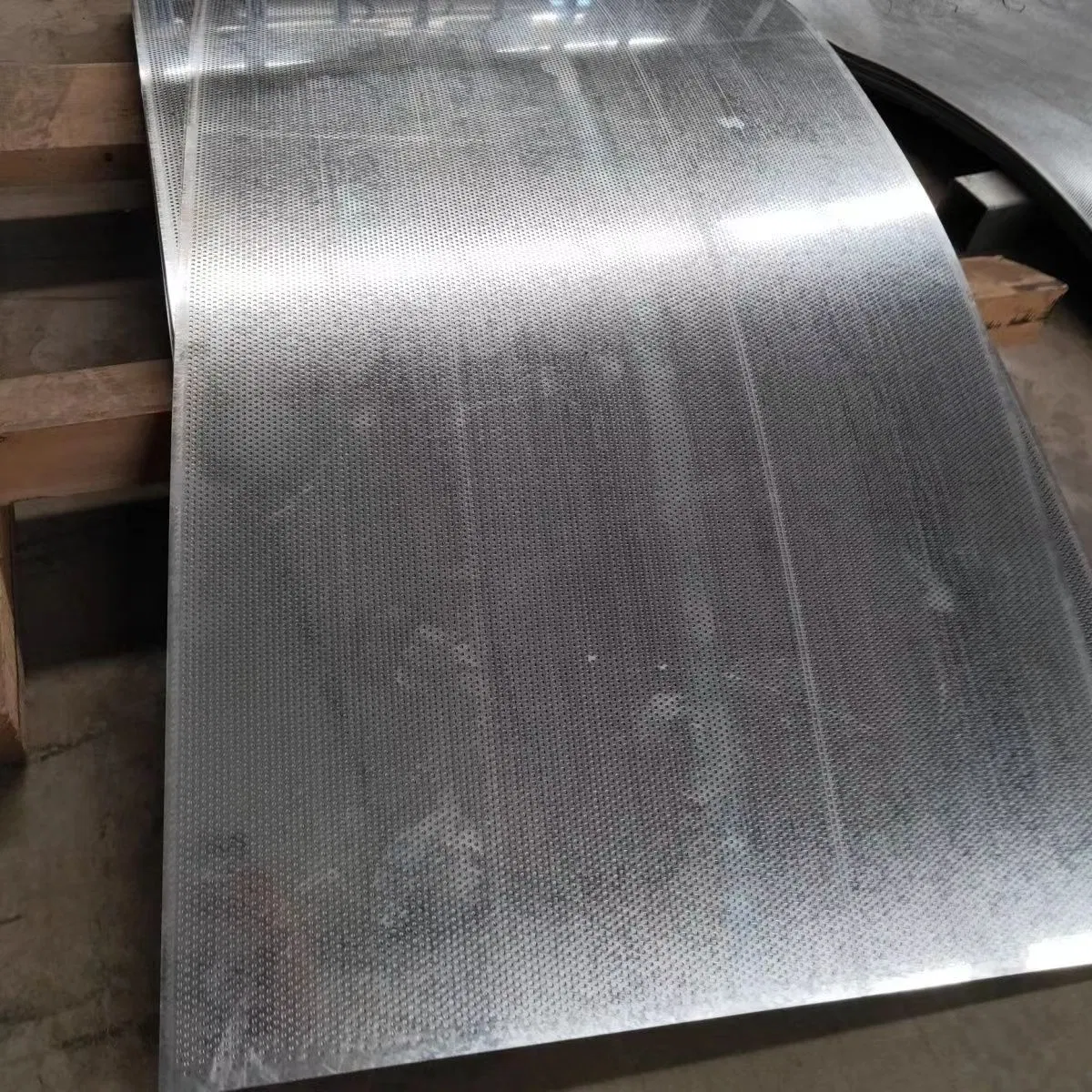 Customized Small Hole Stainless Steel Perforated Sheet Metal Mesh