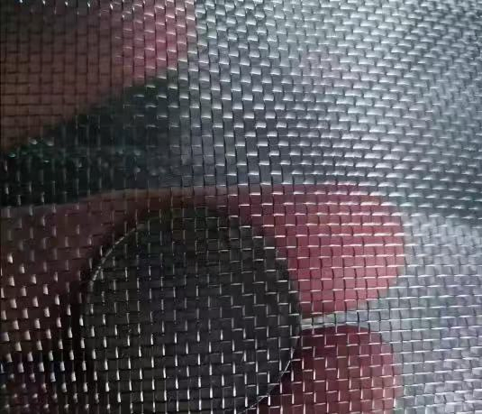 Industrial Stainless Steel Woven Wire Mesh Roll Fine Filter Screen for Chemical Industry
