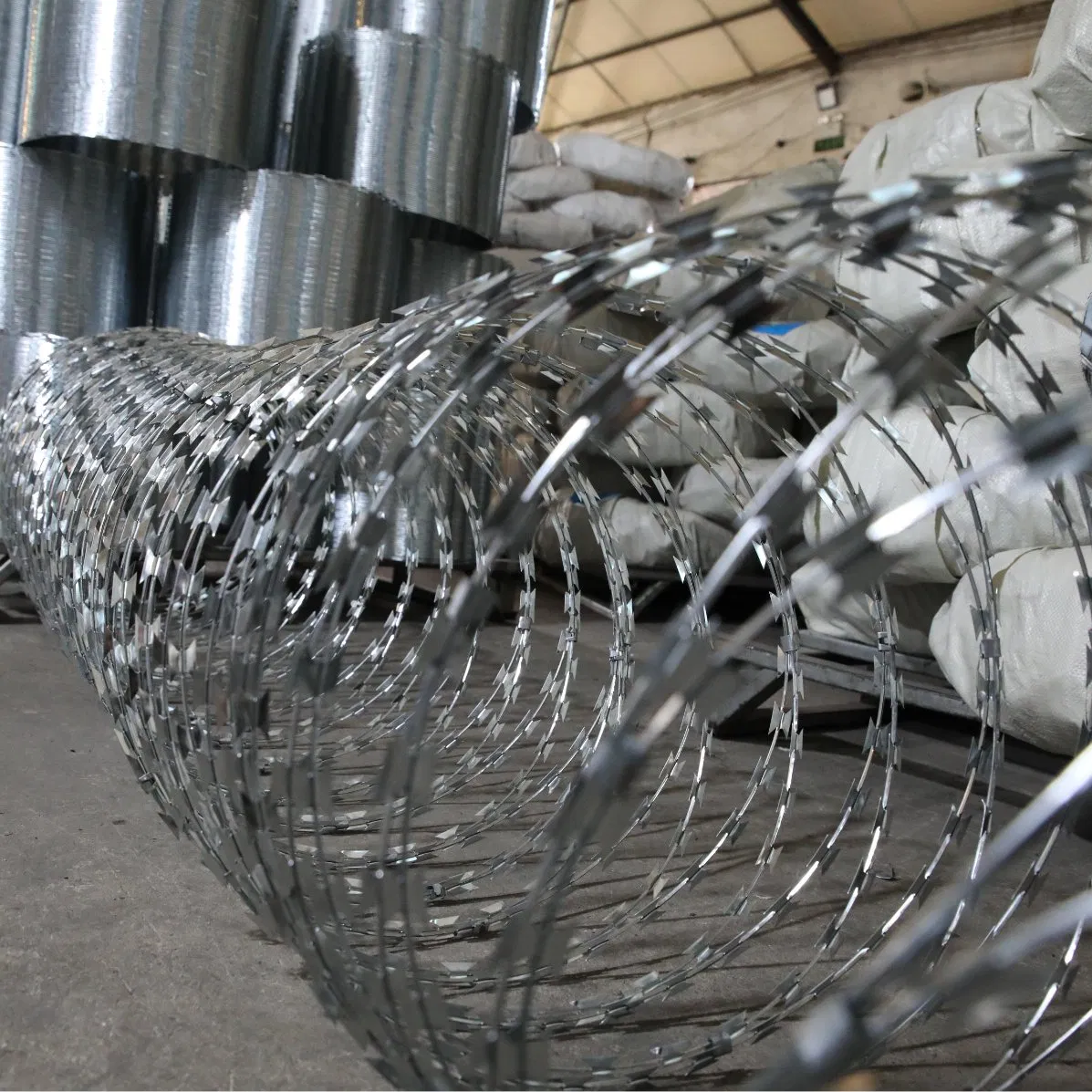 High-Quality Double Strand Bto-22 Razor Barbed Wire for Security