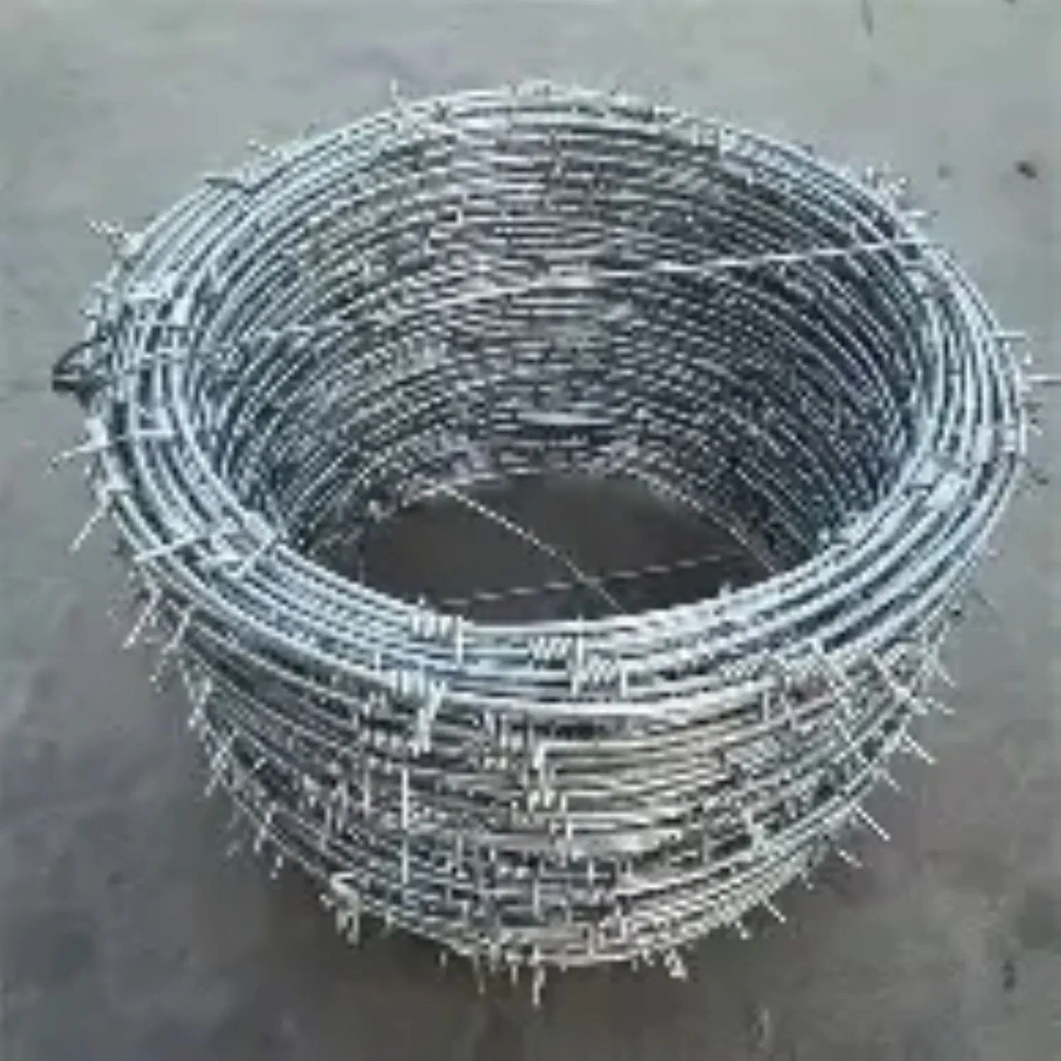 High Tensile Galvanized Iron Wire Cross Razor Barbed Wire Coil for Security Fence
