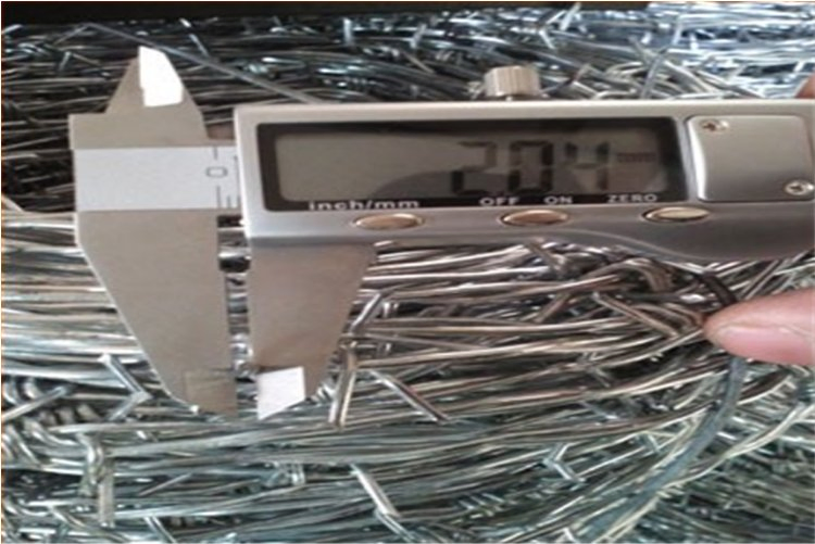 High-Tensile Galvanized Barbed Wire for Perimeter Security