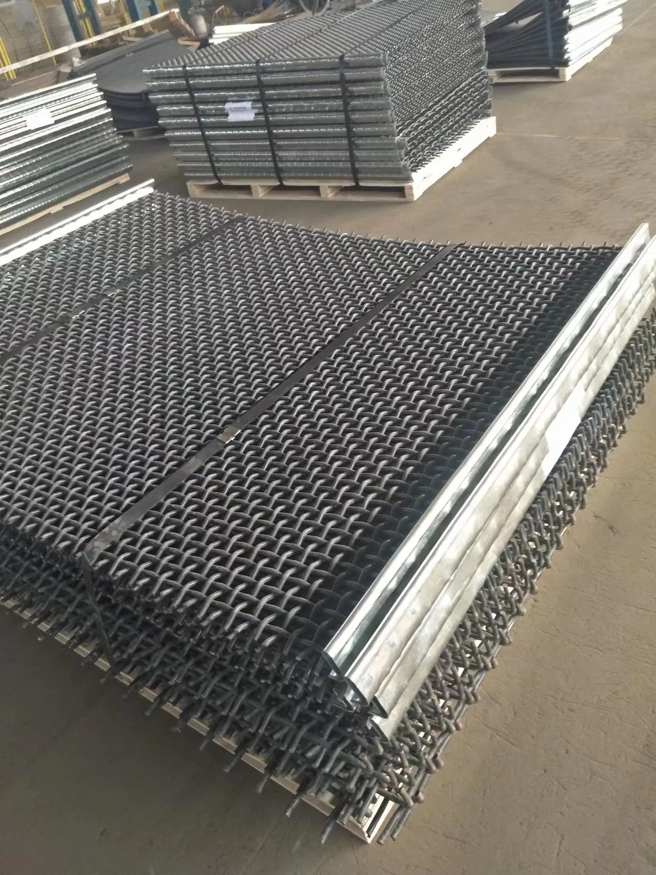 TEC-SIEVE Crimped Woven Wire Mesh/Vibrating Screen Mesh/Hook Mining Screen Mesh