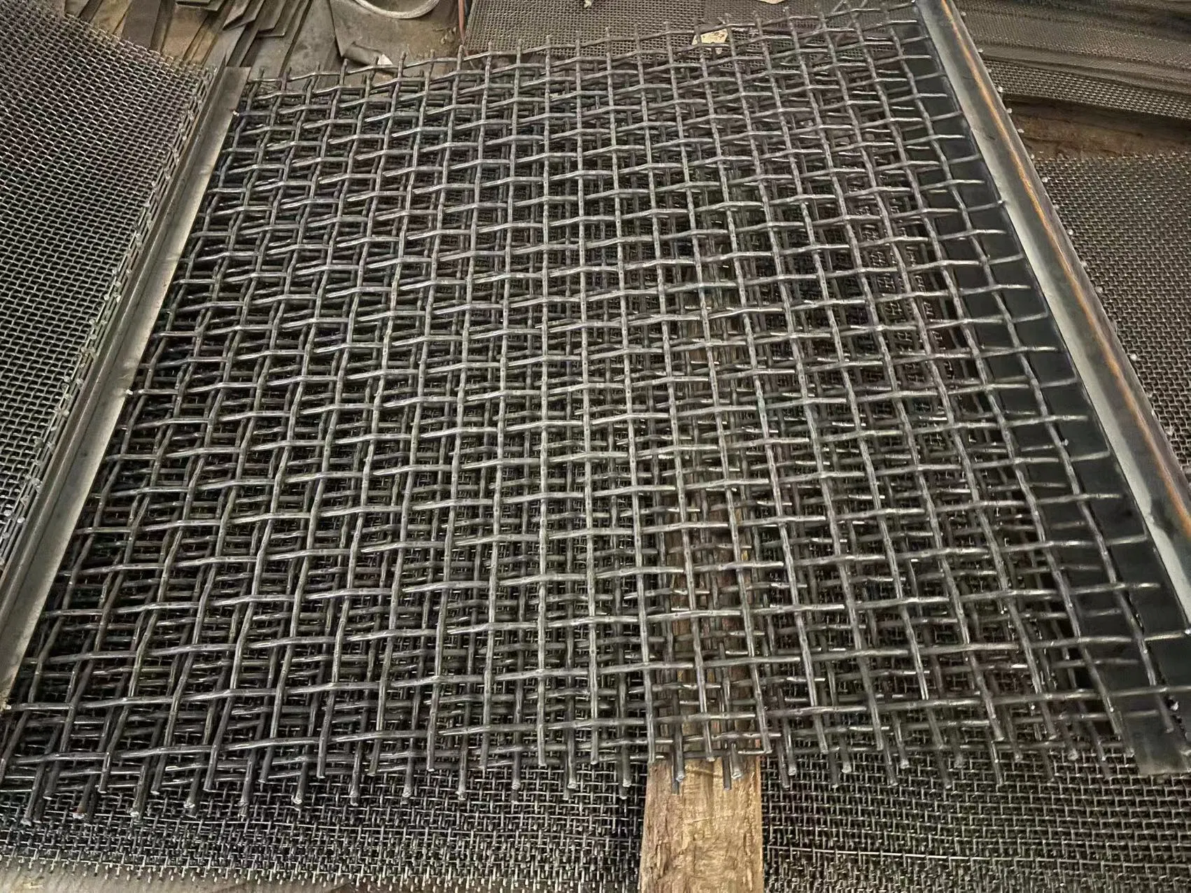 High Tensile & Wear-Resistant Manganese Steel Woven Wire Screen Mesh