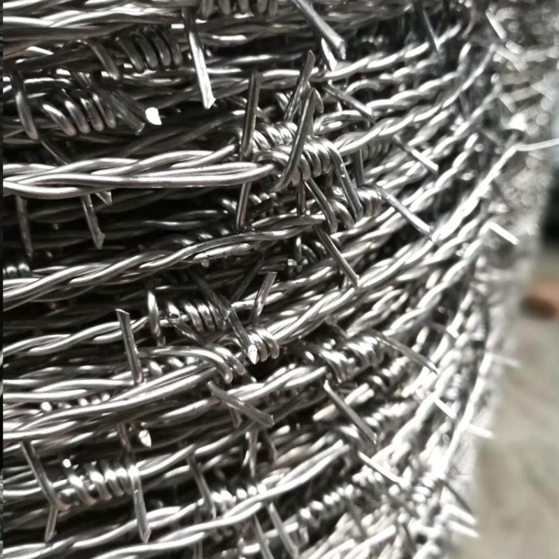 12 Gauge 12.5 Gauge 15.5 Gauge 4 Point Hot Dipped Galvanized, Stainless Steel, PVC Coated Barbed Wire for Fence, Barbed Wire Mesh Roll, Barbed Wire Fence