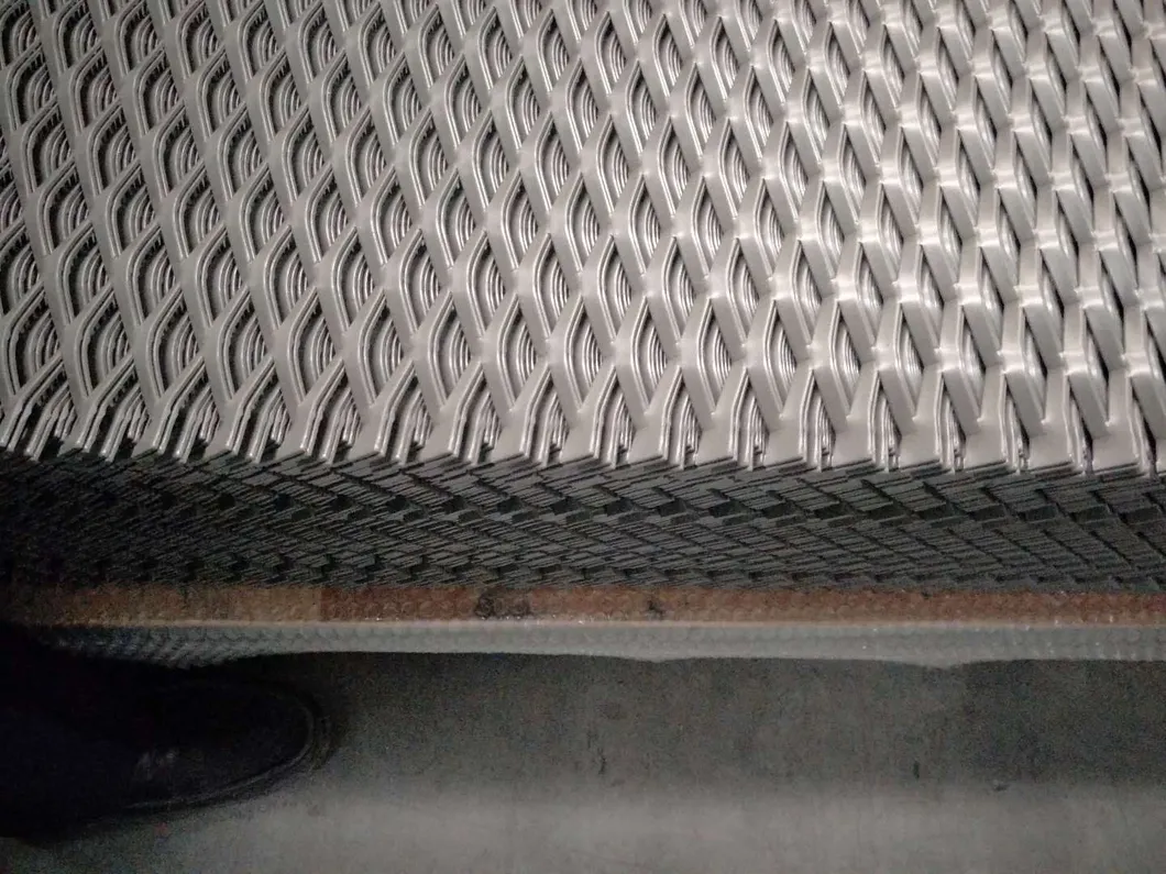 Aluminum Stainless Steel Expanded Metal Mesh 4
