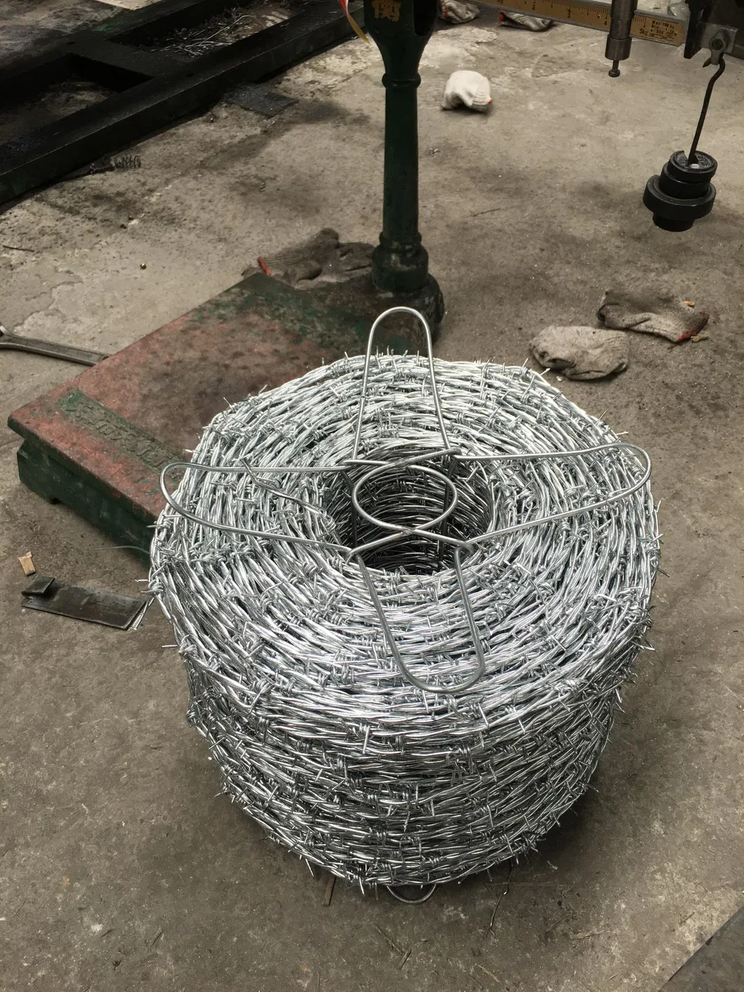 Double Strands Barbed Wire