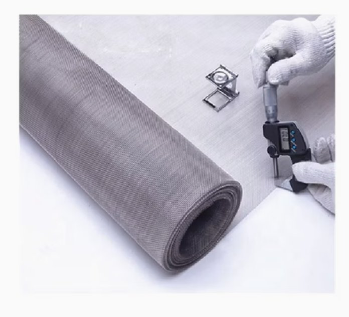 Industrial Stainless Steel Woven Wire Mesh Roll Fine Filter Screen for Chemical Industry