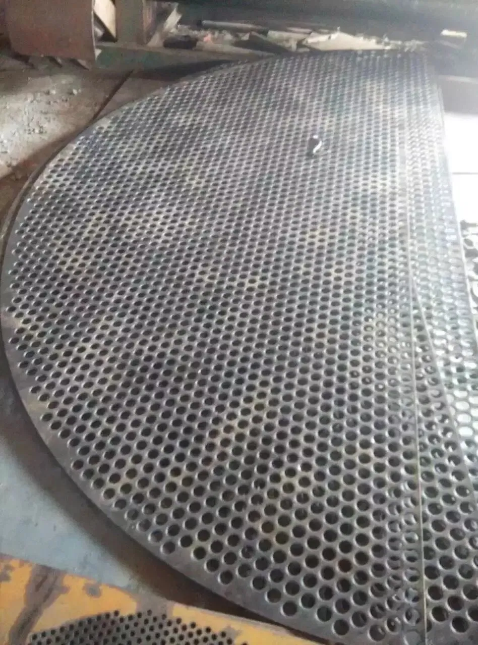 Yaqi Factory Customized High Carbon Steel Decorative Metal Sheets Circle Perforated Metal Mesh