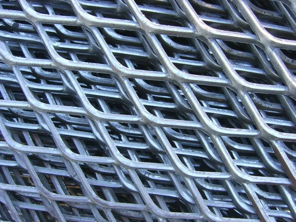 Heavy duty expanded metal mesh