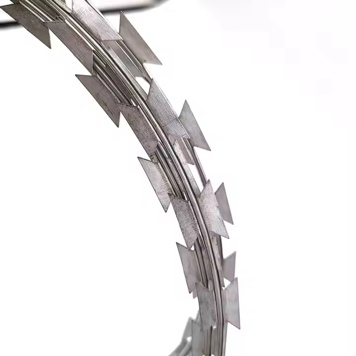 High Quality Galvanized PVC Coated Single Razor Barbed Wire Factory Bending Service 500m Length