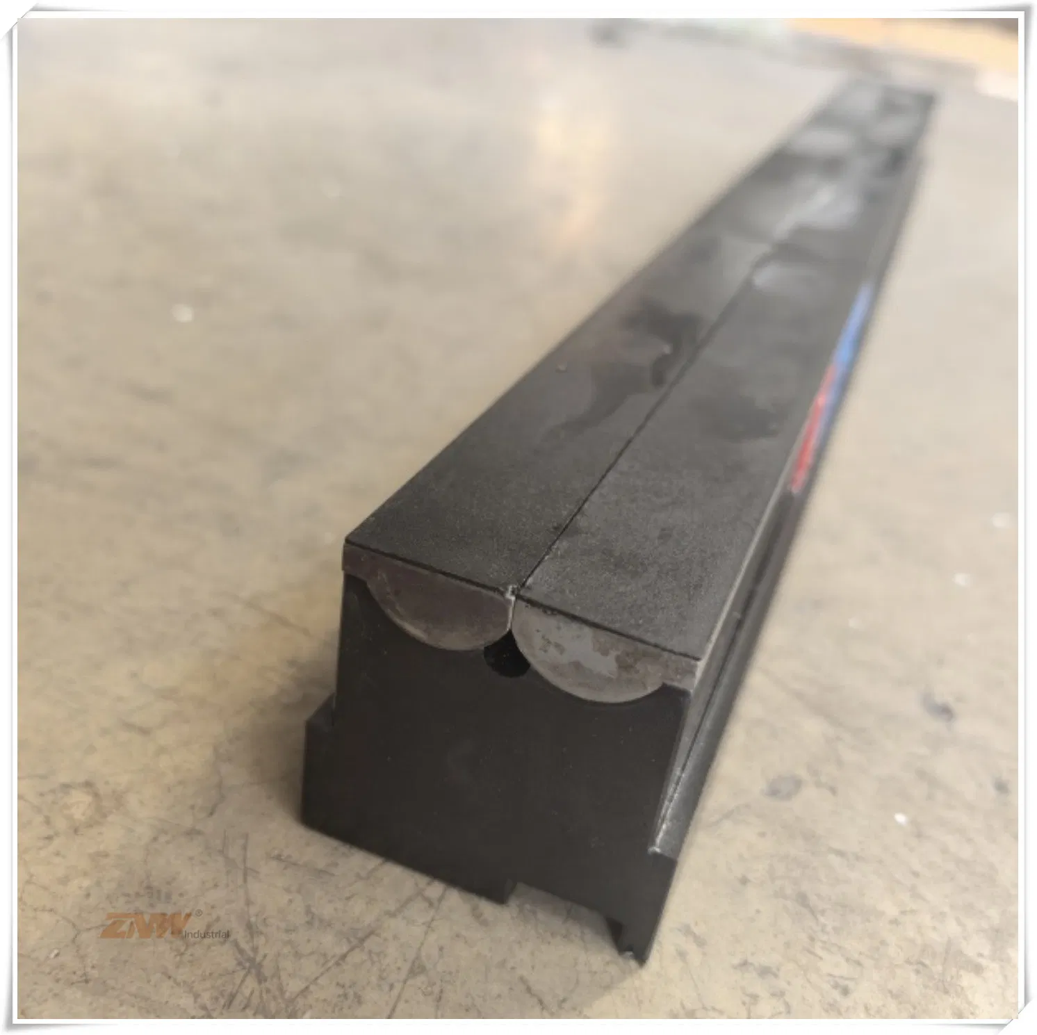 High Quality Hydraulic CNC Bending Press Brake Custom Punch Extrusion Round Tooling for Metal Fabrication