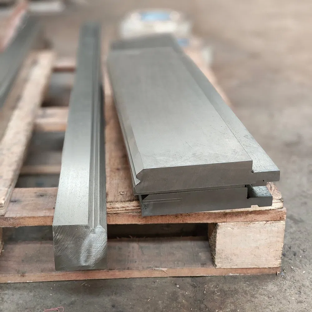 First-Class Brand Accessories CNC Press Brake Die Punch Tooling for Sheet Metal Bending Machine