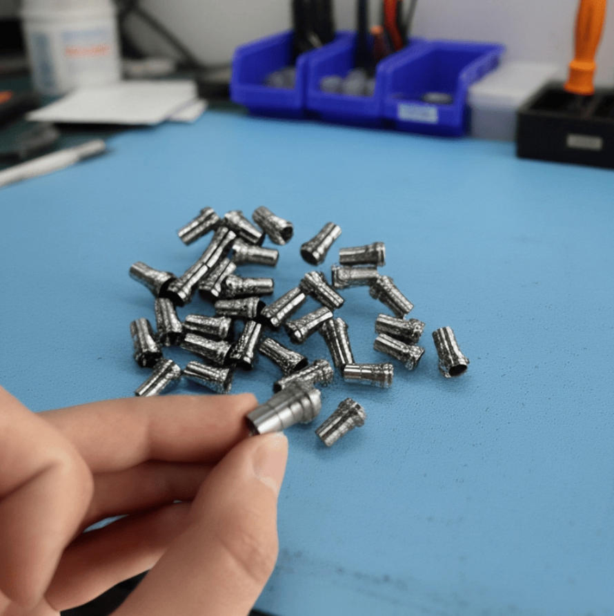 High Precision Swiss Type CNC Turning Service Custom Precision Shafts &amp; Small Parts Machining