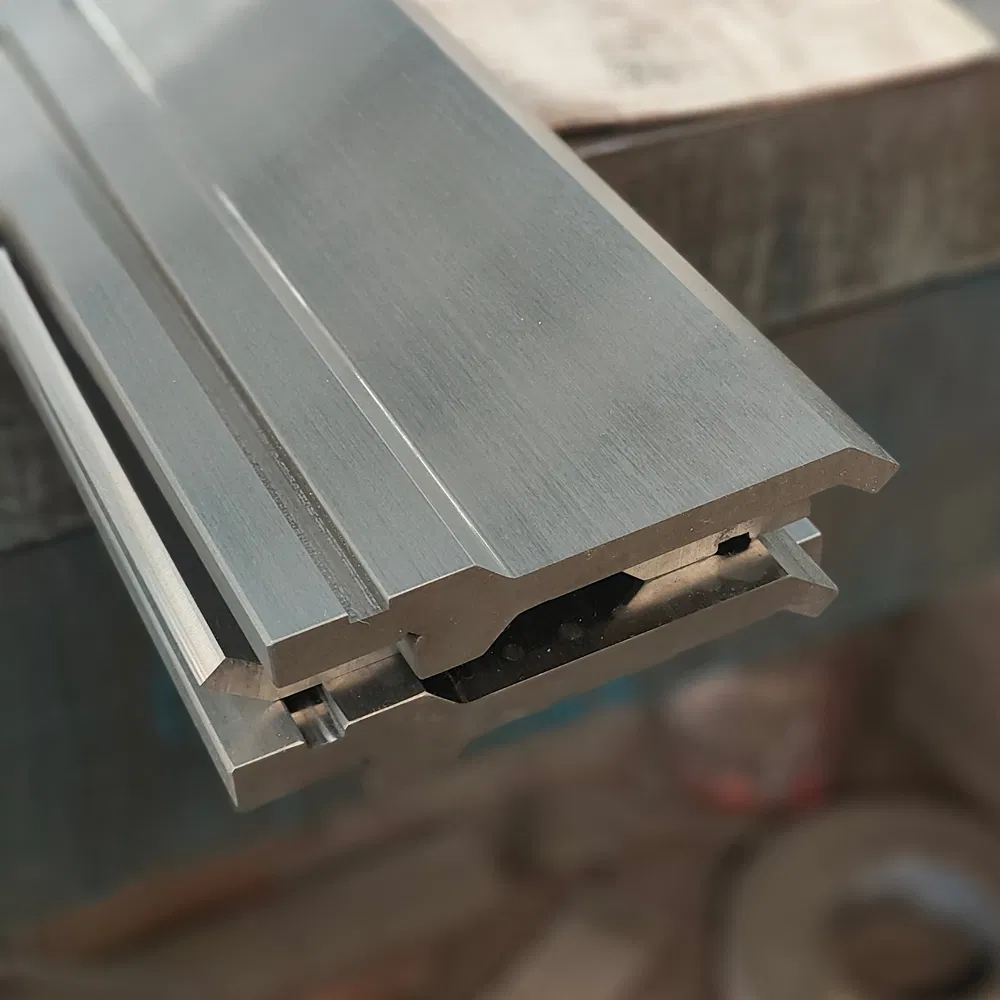 First-Class Brand Accessories CNC Press Brake Die Punch Tooling for Sheet Metal Bending Machine