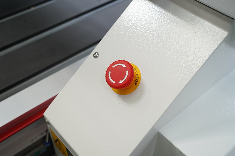 Woodworking Tool CE Certificated Cutting Routing Wood CNC Router Machine for Wood Doors