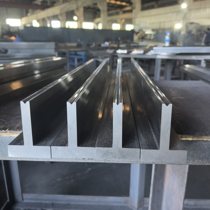 30/88/90 Degrees Adjustable Iron Stainless Steel Bending Machine Punch CNC Press Brake Tooling for Steel Hydraulic Press Brake