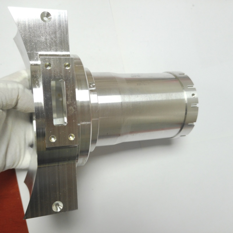 Efficient Aluminium CNC Milling and Engraving for Custom Projects