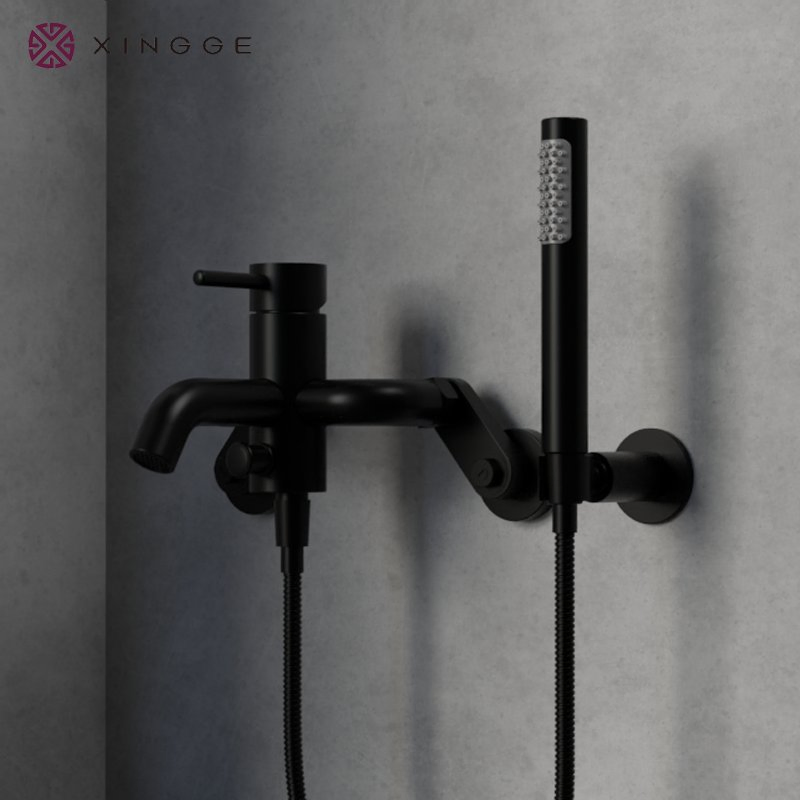 Factory Direct Sales Bathroom Concealed Mixer Digital Temperature Faucet Ways Black Color Complete Rainfall System Shower Set