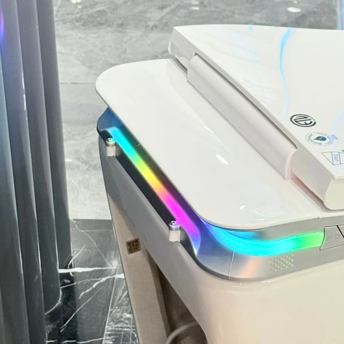 2025 Floor Standing Ceramic Automatic Inductive Intelligent Smart Toilet