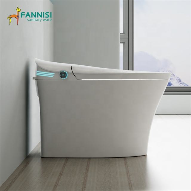 High Quality Japanese Toilet Seats Ceramic Intelligent One Piece Toilet Bowl with Automatic Cleaning Function