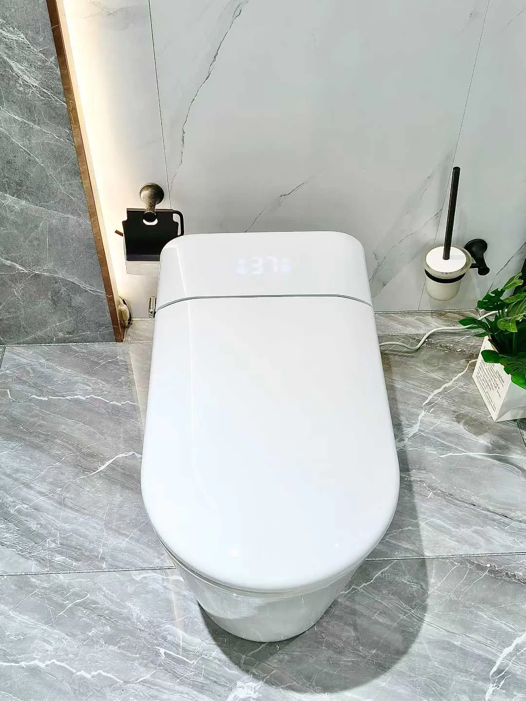 European CE, Watermark Upc Smart Toilets White Finish Floor Standing Smart Toilets