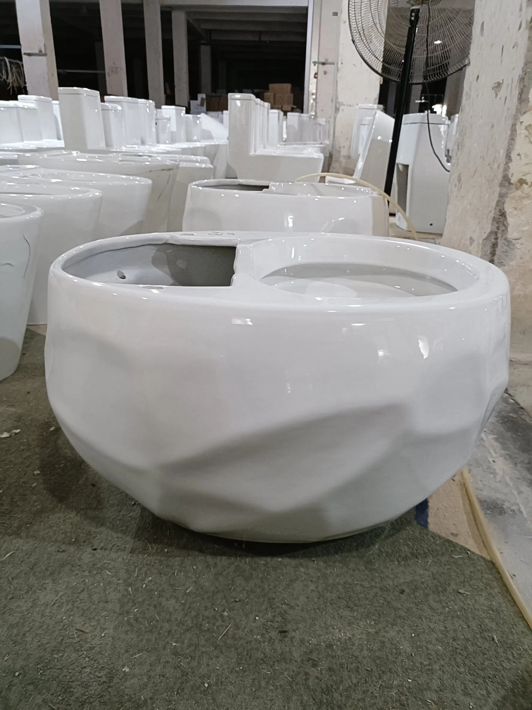 Jiange New Luxury Sanitary Ware Bathroom One Piece Toilet Wc Toilet Round Building Material Single Smart Intelligent Toilet