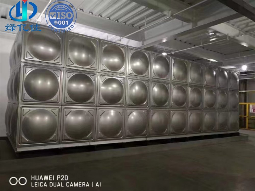 New Design Stainless Steel Bathroom Used Dual Flush Water Saving Tank Concealed Water Tank UF Cover Two Piece Wall Hung Toilet