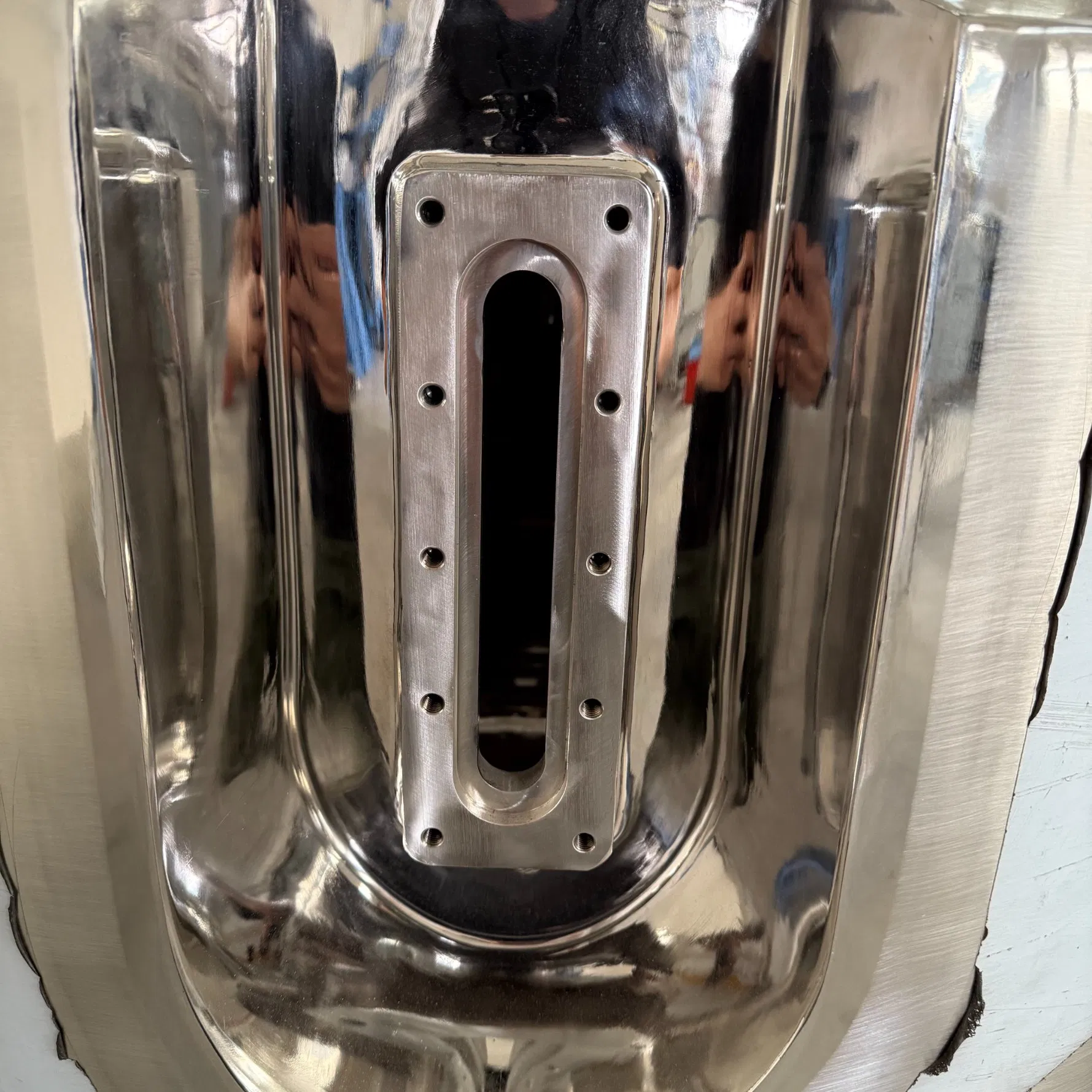 Vacuum - Assisted Liquid Dispensing System in Critical Processes