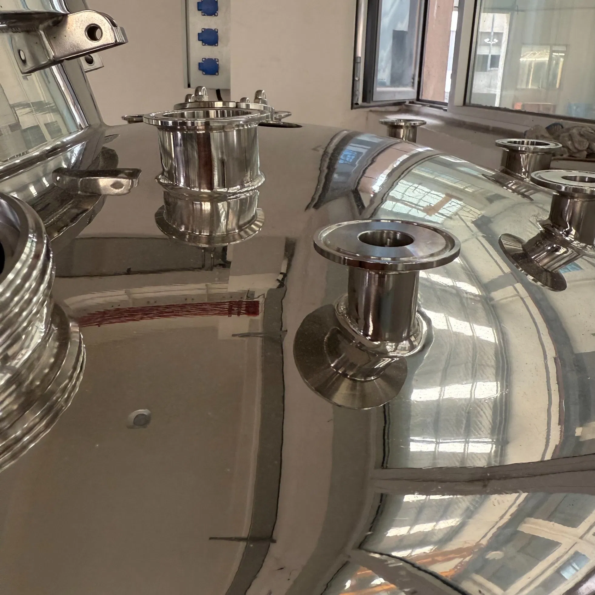 Vacuum - Assisted Liquid Dispensing System in Critical Processes