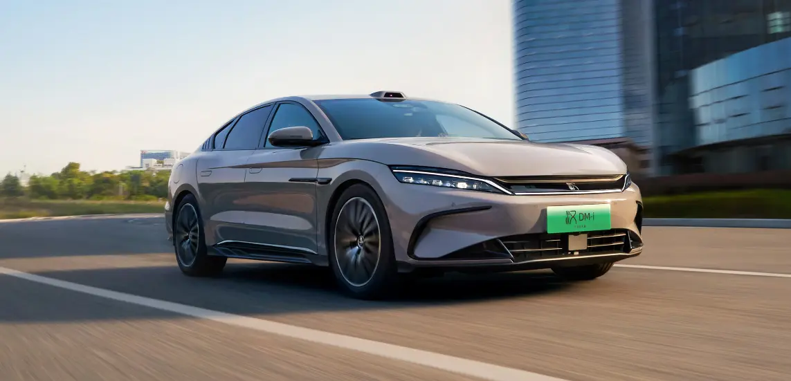 6.9 seconds from 0 to 100 kilometers per hour