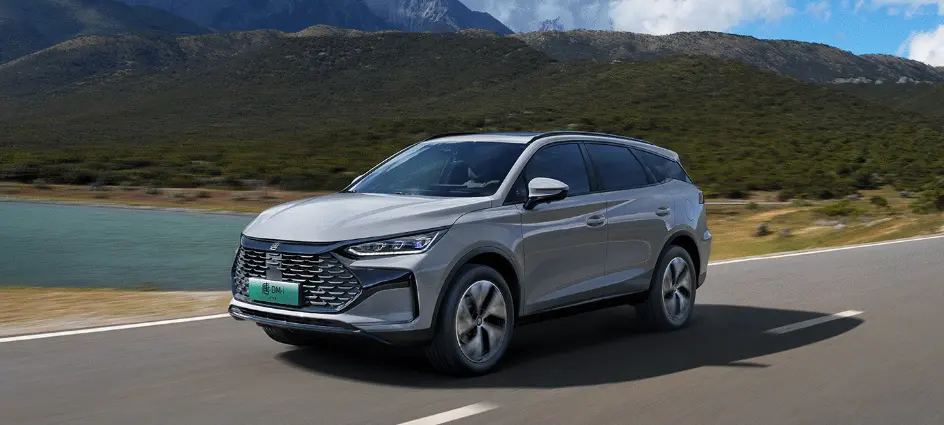 BYD Tang DM Yunnian C chassis display