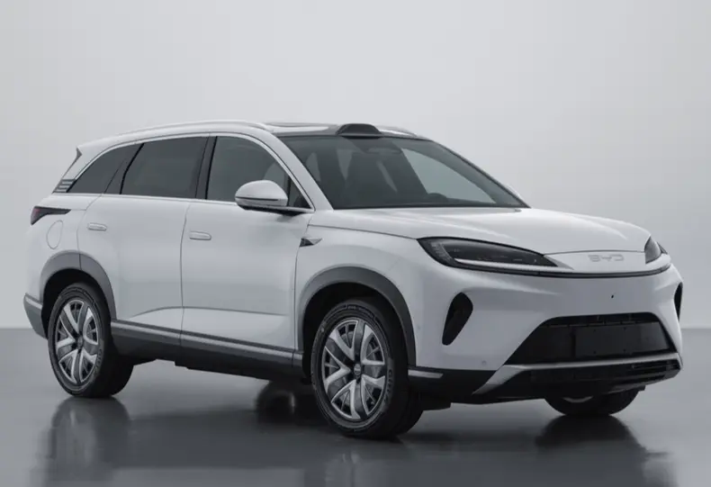 BYD Sea Lion Front