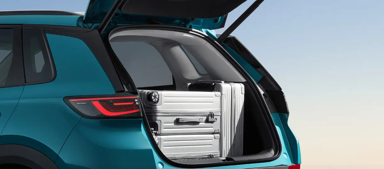 Trunk with Electric Tailgate