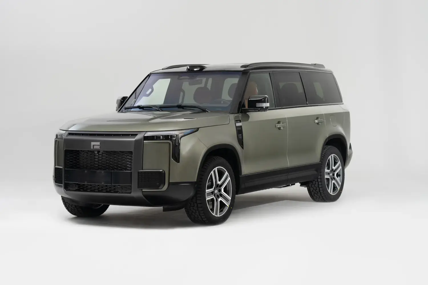 2024-ROX 01 front view