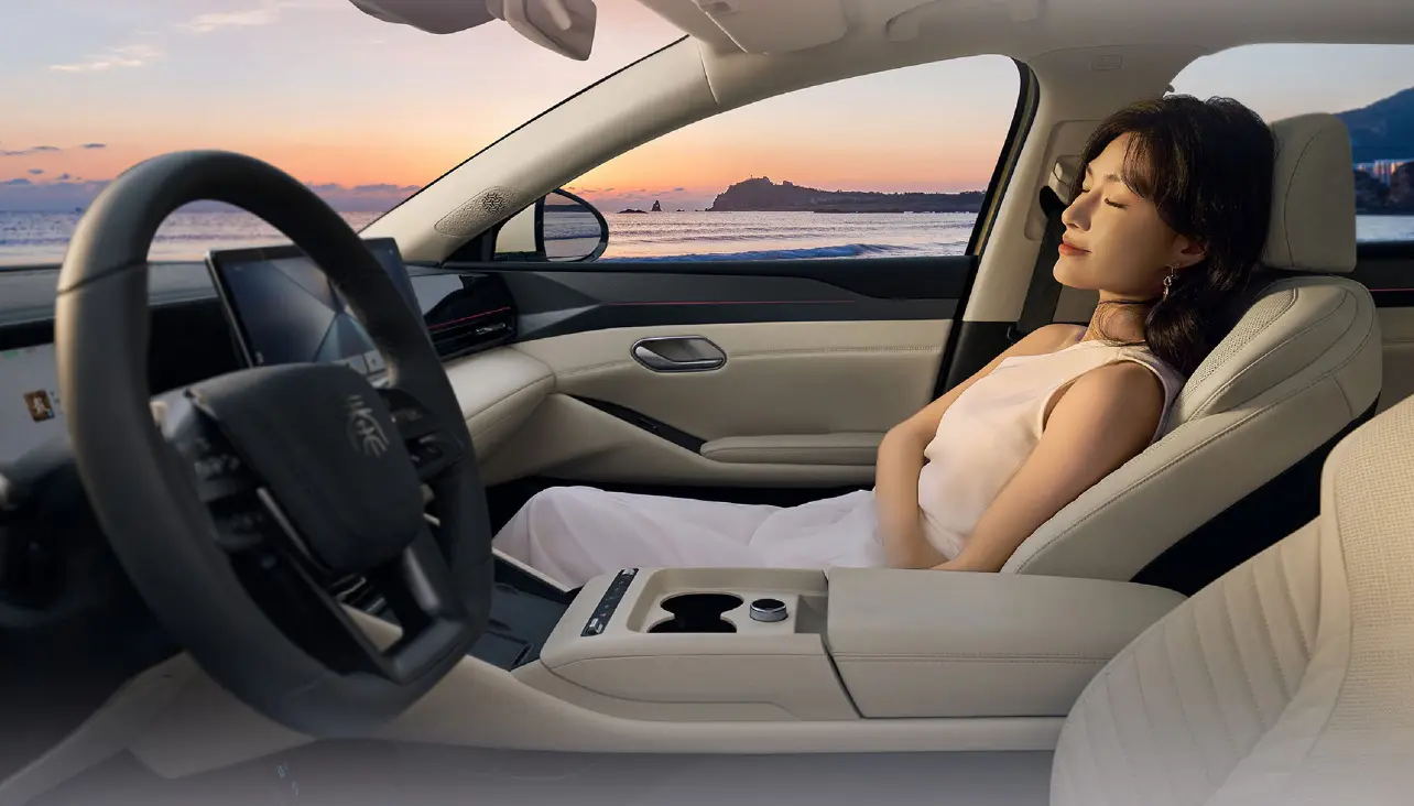 Mid-level comfortable and spacious interior