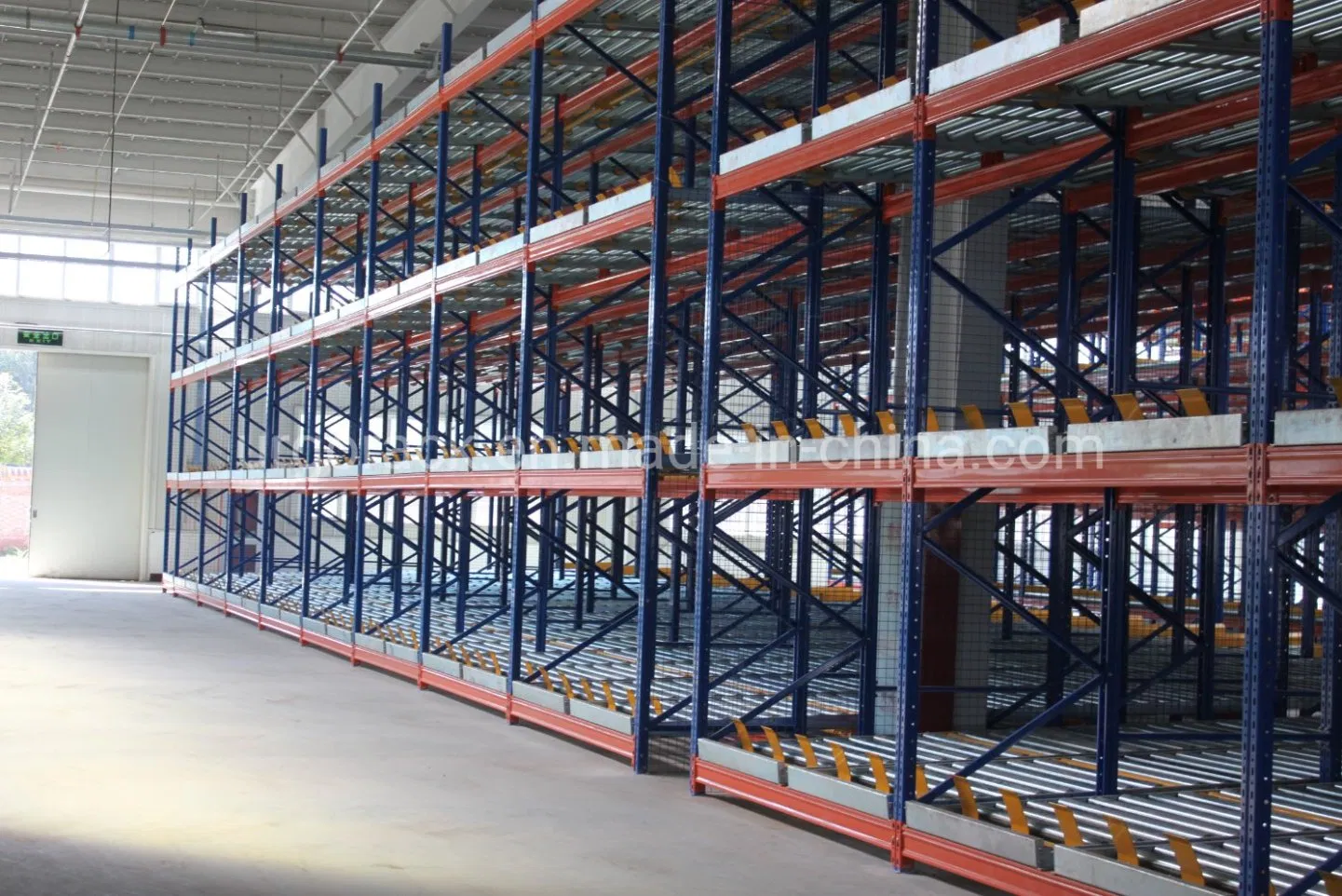 Adjustable Selective Warehouse Storage Heavy Duty Gravity Pallet Racking