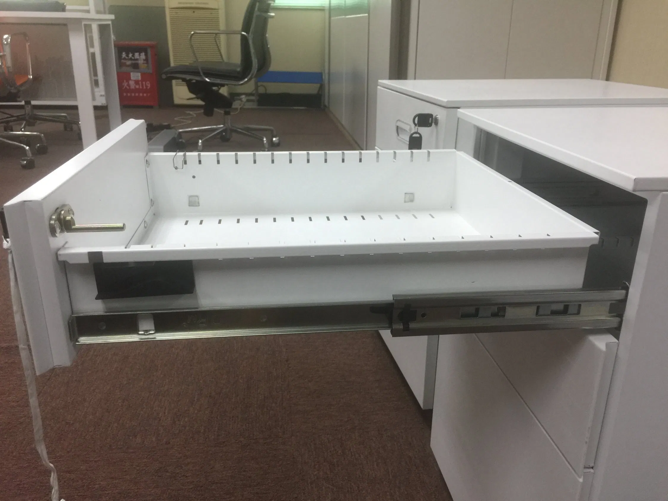 Factory Sale 3-Drawers Metal Mobile Pedestal Storage Filing Cabinet Metal 3 Drawer File Cabinet Low Cabinet Movable Office Steel Under Table Cabinet