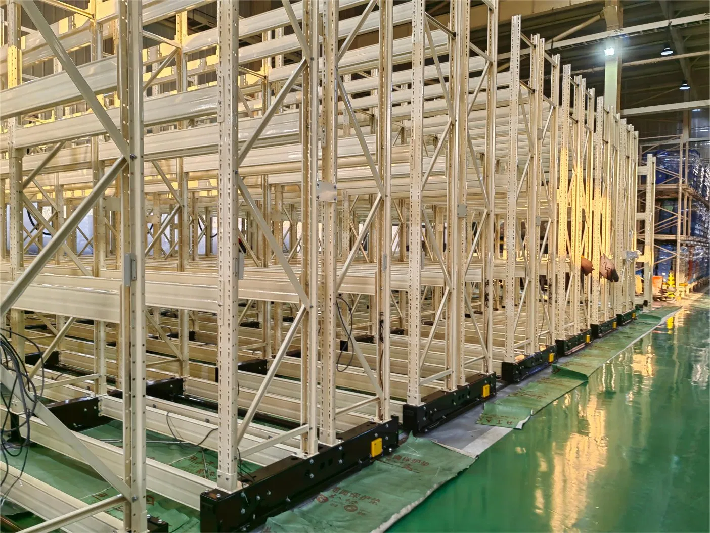 Warehouse Cold Storage Logistic Center Mobile High Bay Efficiency Heavy Duty Density Automatic Pallet Racking