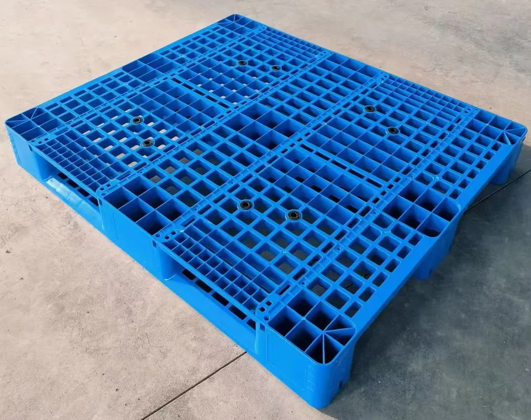 Versatile Plastic Pallets